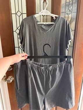 Maternity outfit